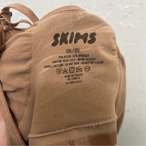 SKIMS 2X 3X Seamless Sculpt Bralette Comfort Plus - Picture 3 of 3